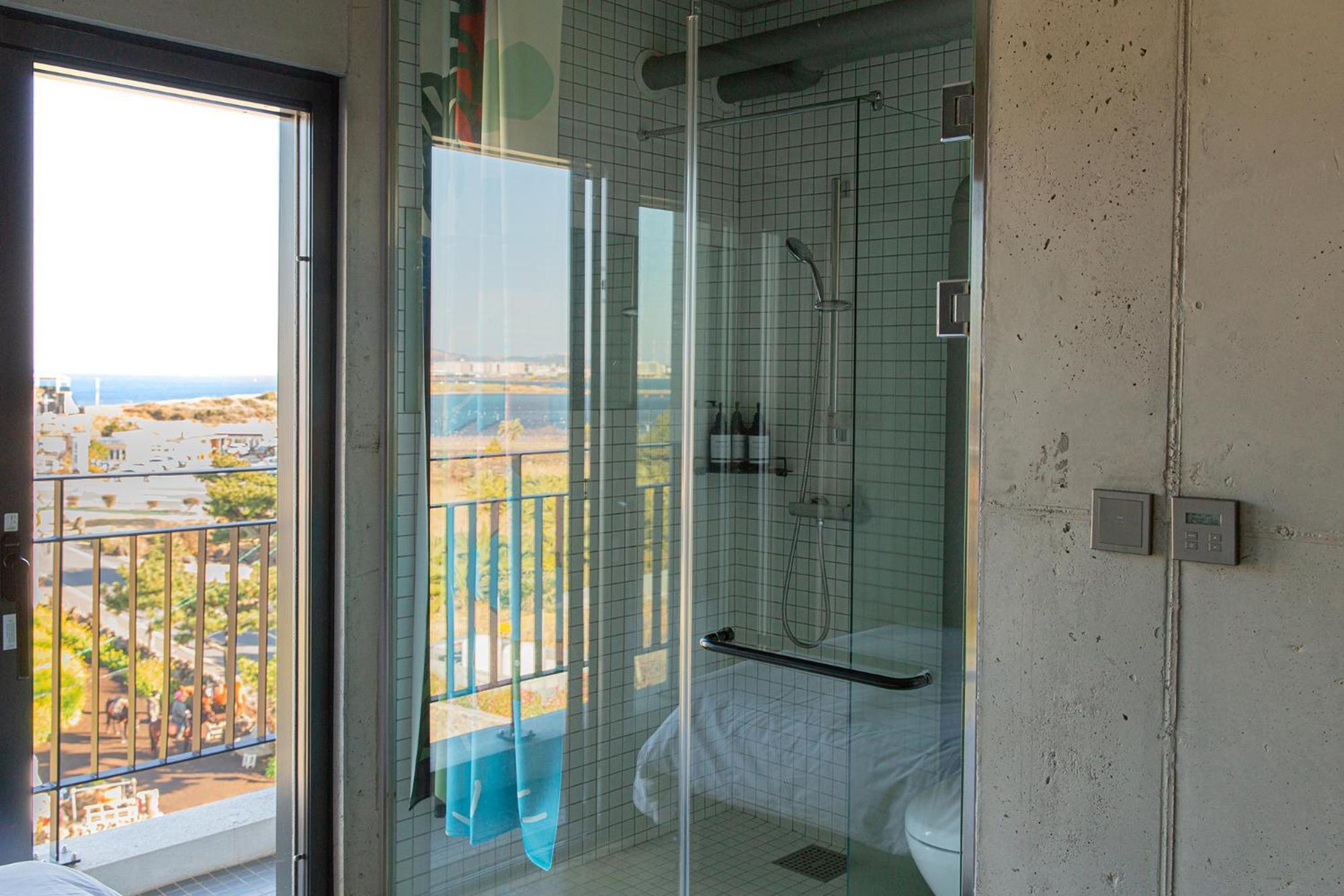 เพลย์เซ แคมป์ เชจู Hotel Ojo-ri ภายนอก รูปภาพ